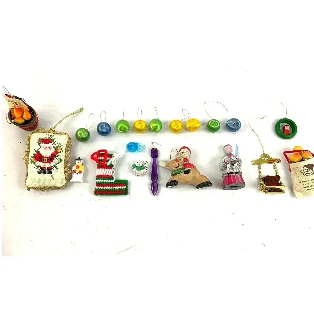 21x VTG Holiday Ornaments Christmas Satin Balls Stocking Snowman‎ Fruit